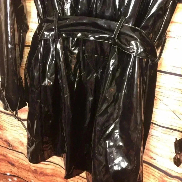 High Shine Jacket - Picture 11 of 16